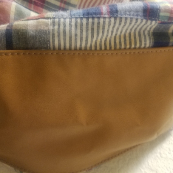 2 Tommy Hilfiger purses - Picture 6 of 9